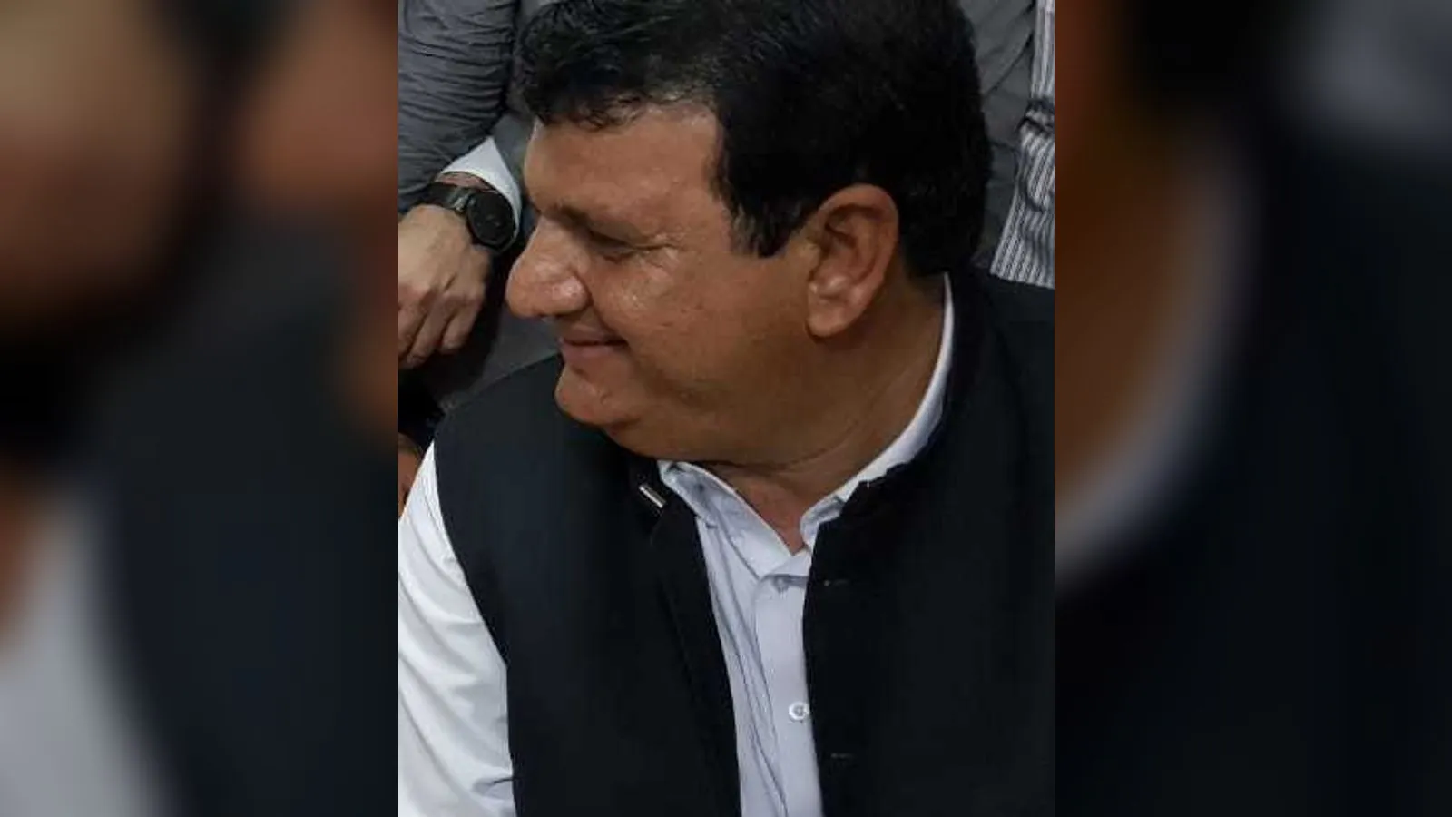 Federal Minister Amir Muqam