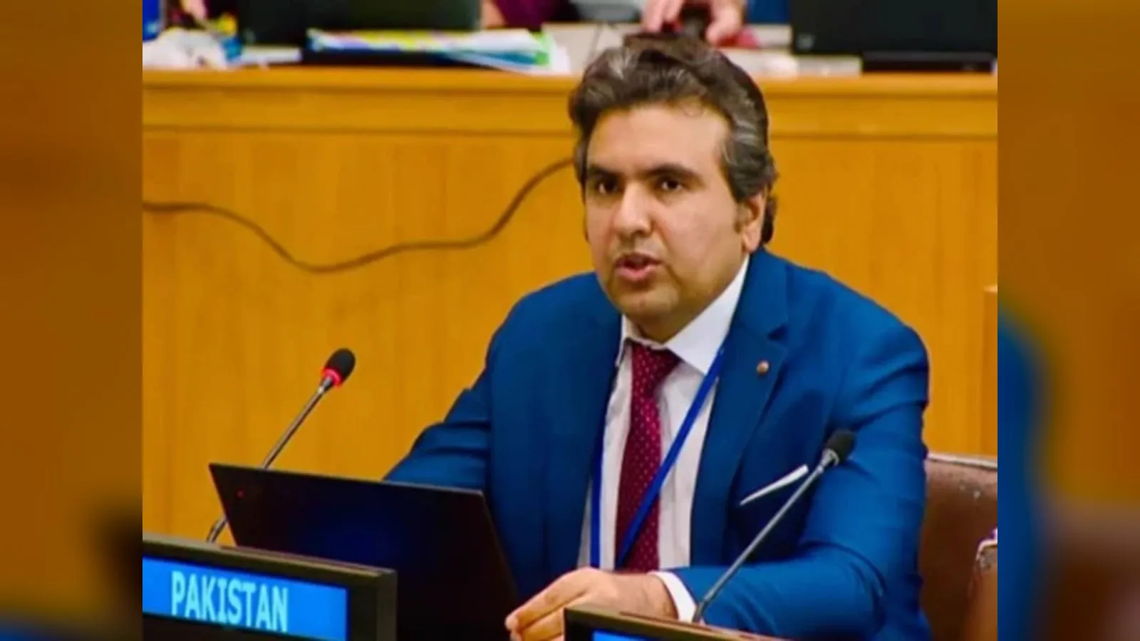 Pakistan's First Secretary Sarfraz Ahmed Gohar speaks at the UN behind a Pakistan nameplate